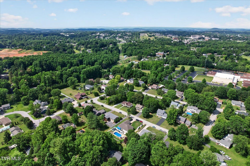 Photo #42: 1203 Fredericksburg Drive