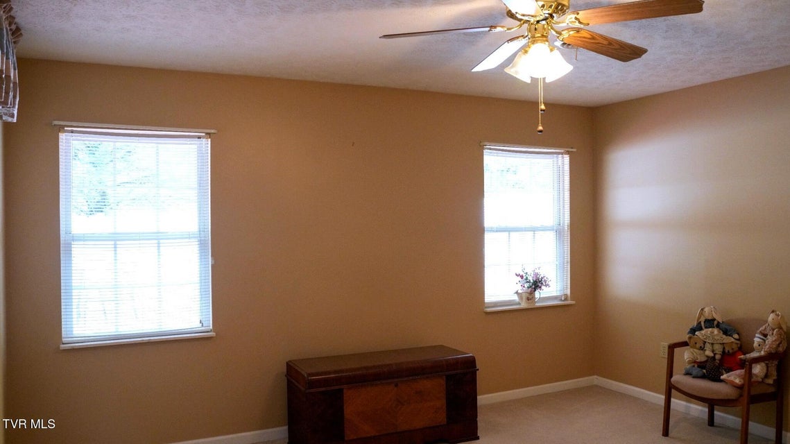 Photo #8: 510 Colonial Road