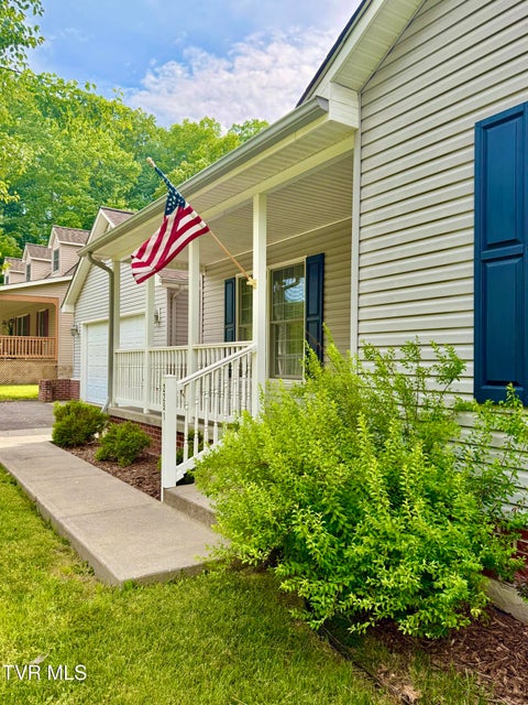 Photo #11: 2251 Mountain Laurel Road