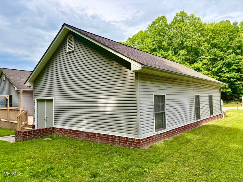 Photo #22: 2251 Mountain Laurel Road