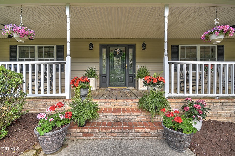 Photo #5: 112 Southridge Drive