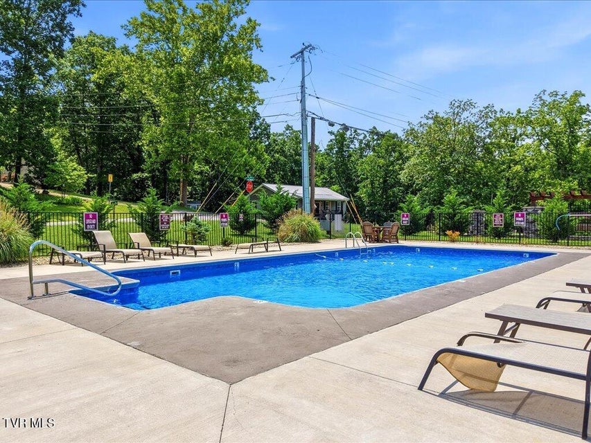 Photo #30: 3132 Bridgewater Boulevard
