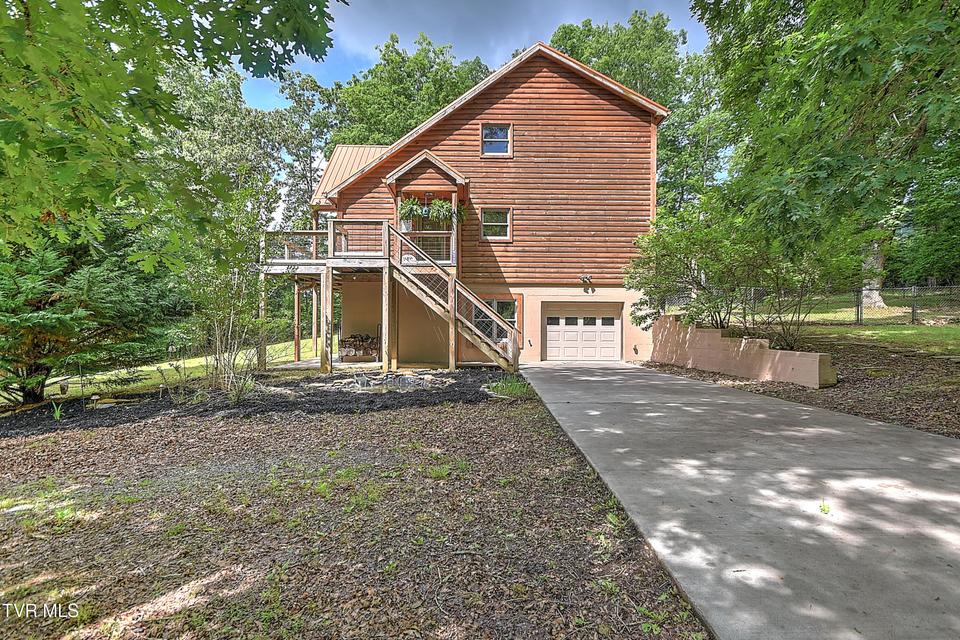 Photo #5: 9245 Mendota Road