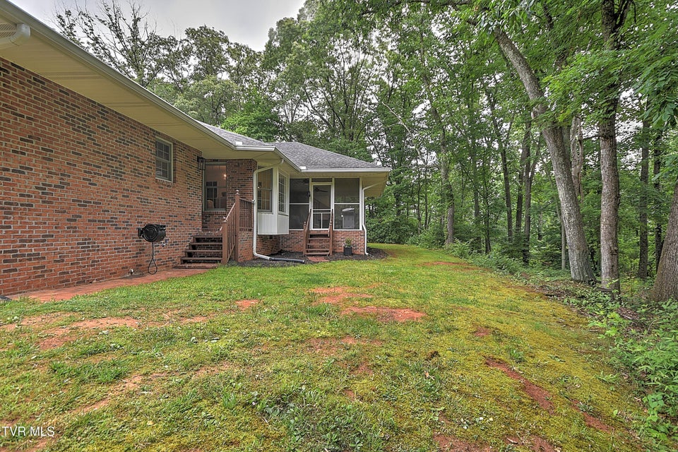 Photo #52: 145 Zeb Grindstaff Road