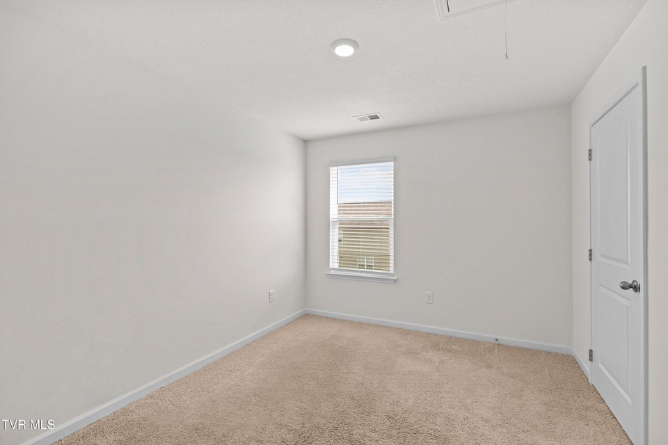 Photo #18: 2320 Beacon Road