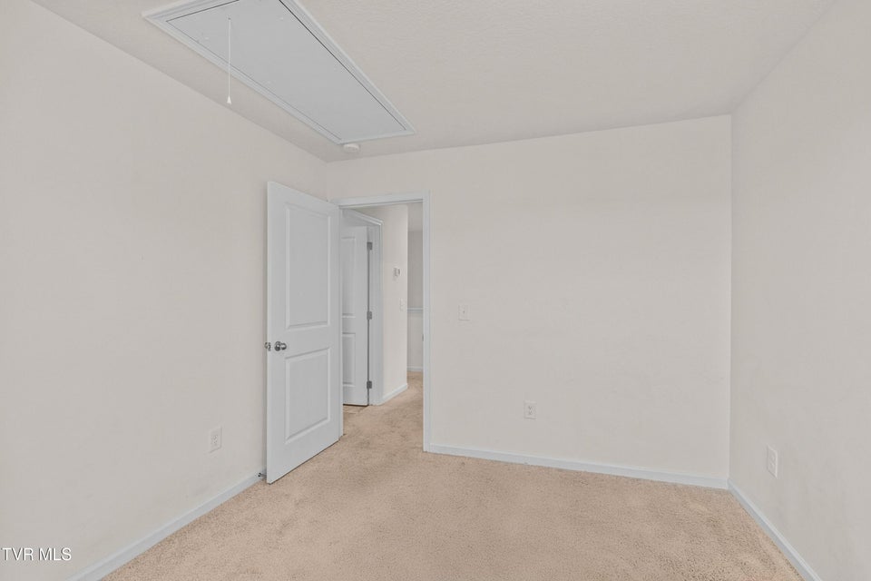 Photo #19: 2320 Beacon Road