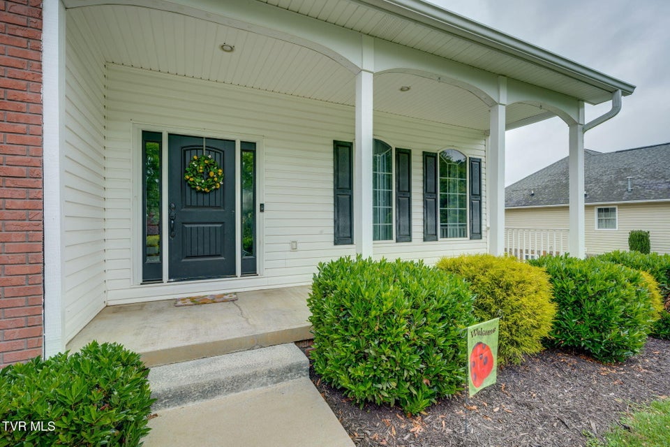 Photo #6: 116 Mustang Valley Lane