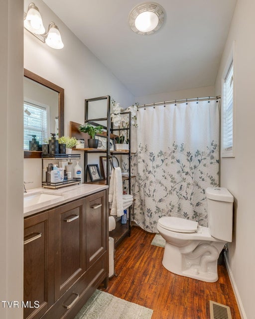 Photo #19: 2100 Longreen Road