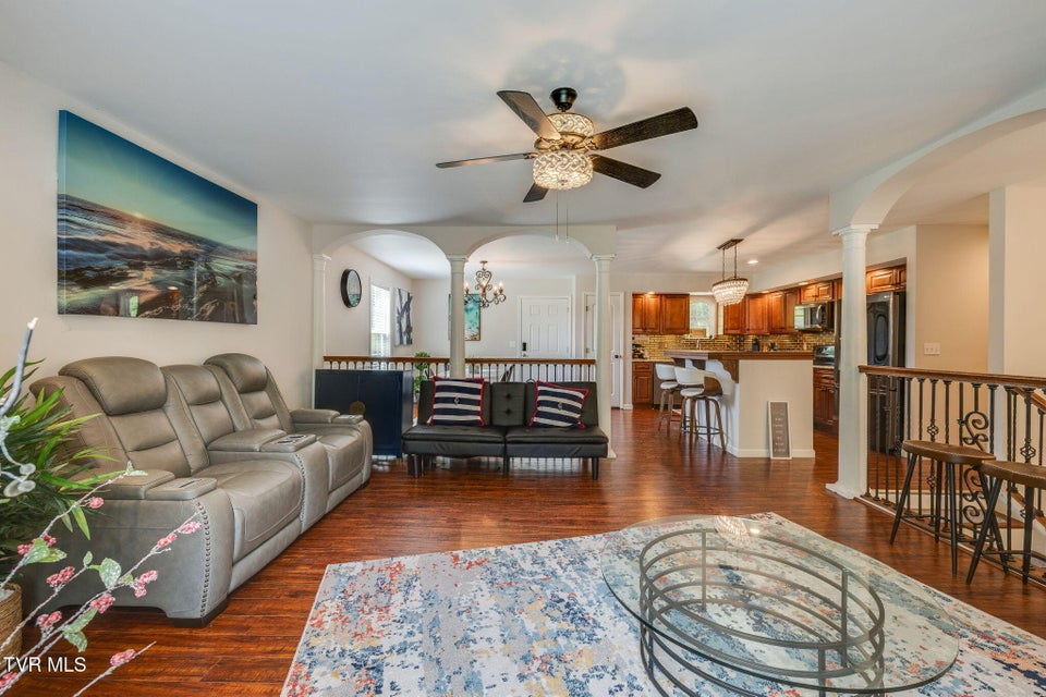Photo #9: 2100 Longreen Road