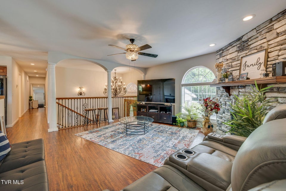 Photo #8: 2100 Longreen Road