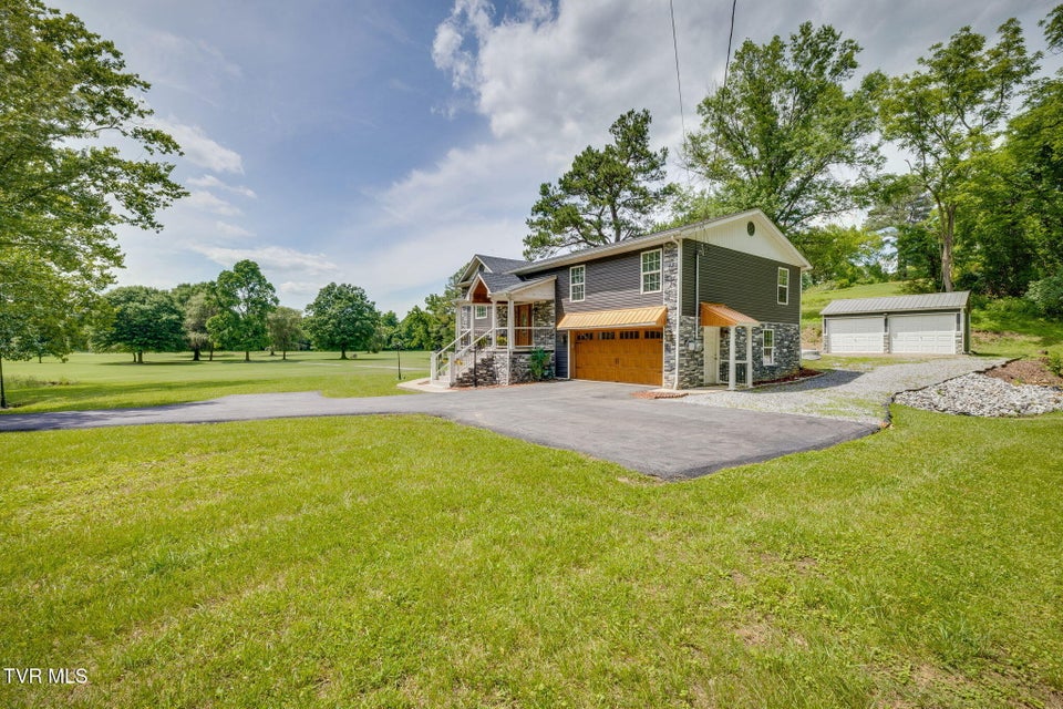 Photo #3: 2100 Longreen Road