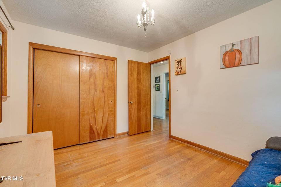Photo #21: 1704 Acorn Court