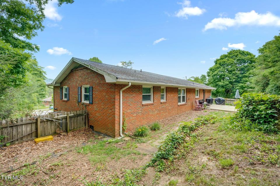 Photo #27: 1704 Acorn Court