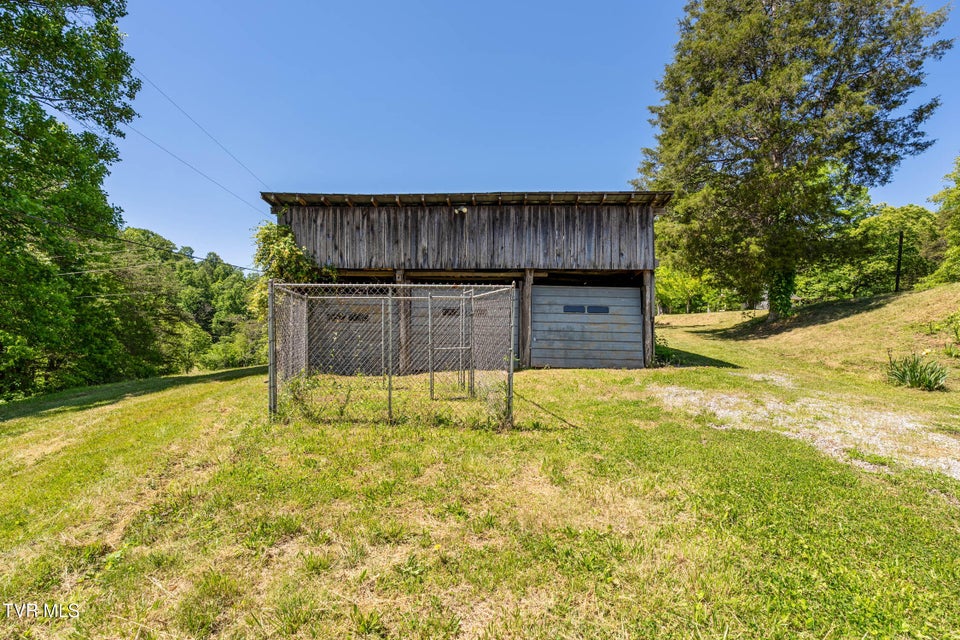 Photo #44: 1050 Butcher Valley Road