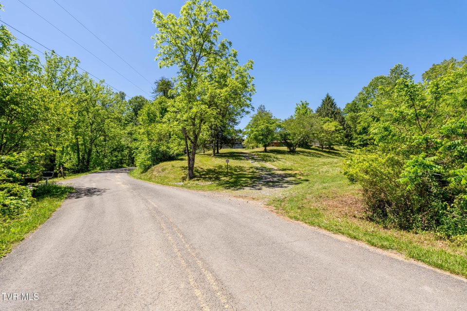 Photo #51: 1050 Butcher Valley Road