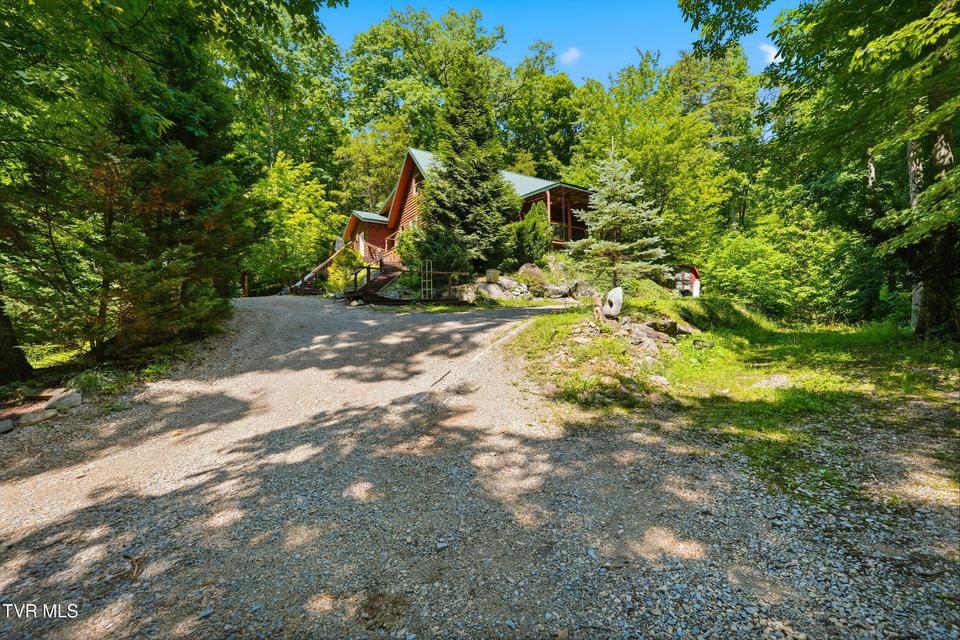 Photo #3: 186 Raspberry Ridge Road