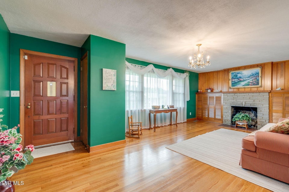 Photo #7: 606 Pine Hill Road