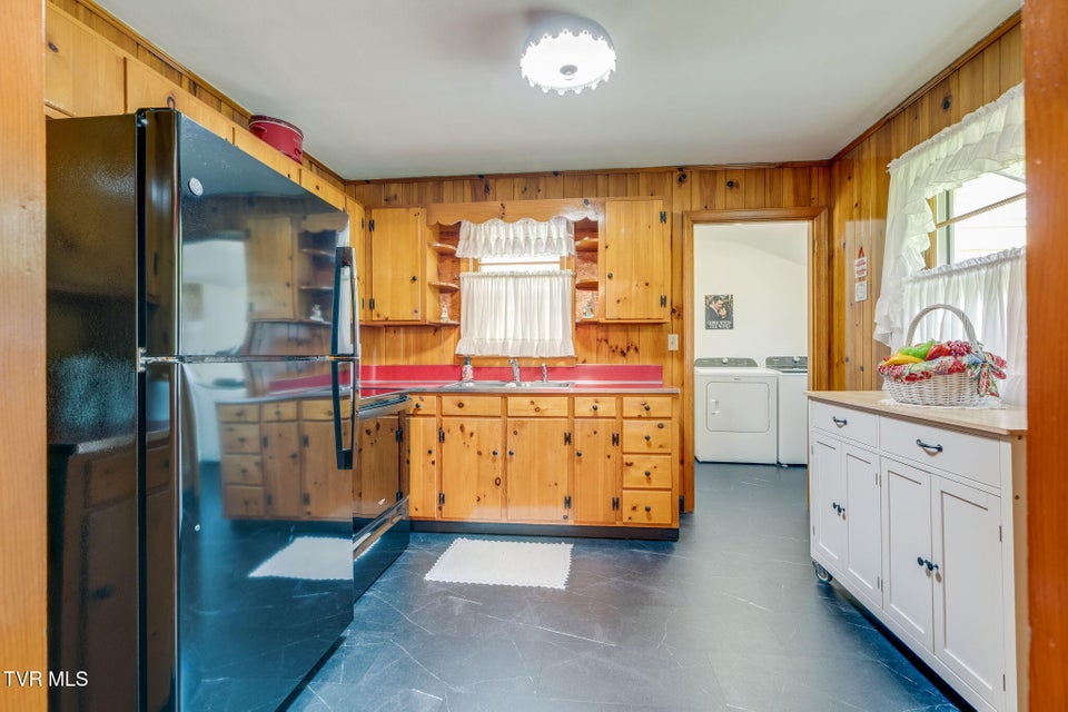 Photo #11: 606 Pine Hill Road