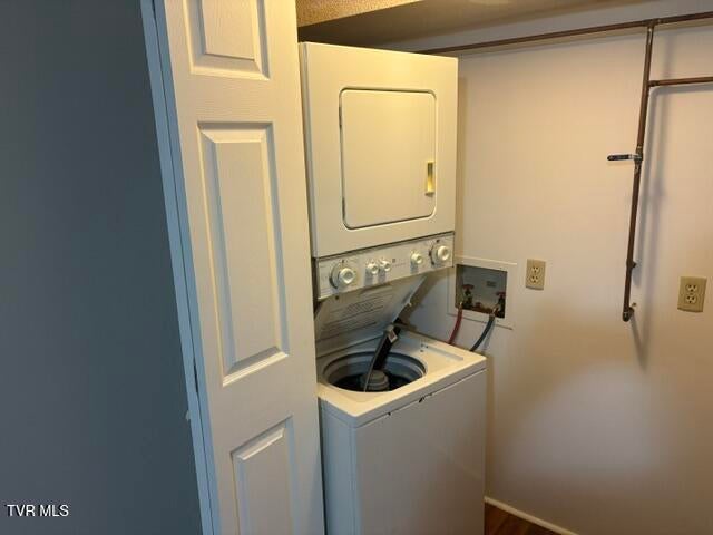 Photo #20: 328 Lawndale Drive
