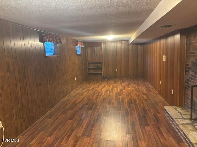 Photo #21: 328 Lawndale Drive