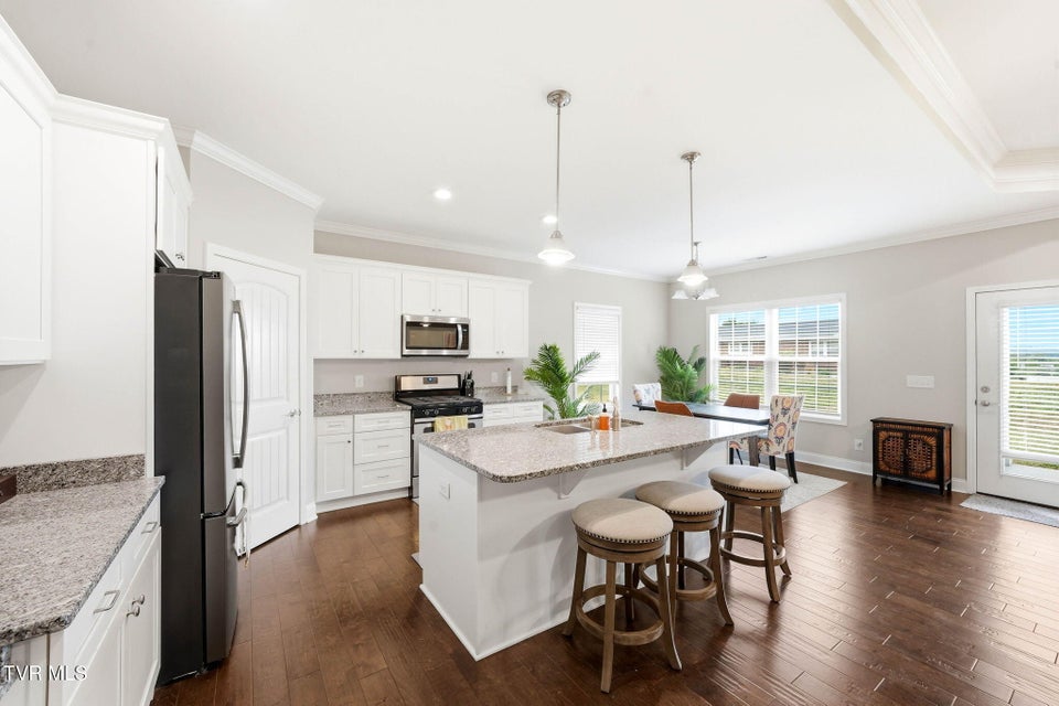 Photo #7: 1161 Osler Court