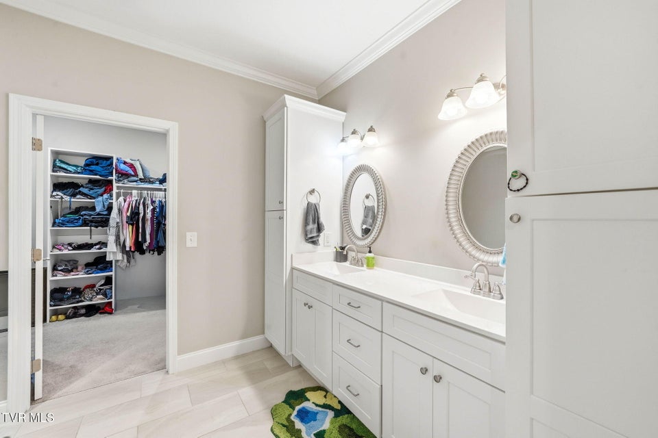 Photo #19: 1161 Osler Court
