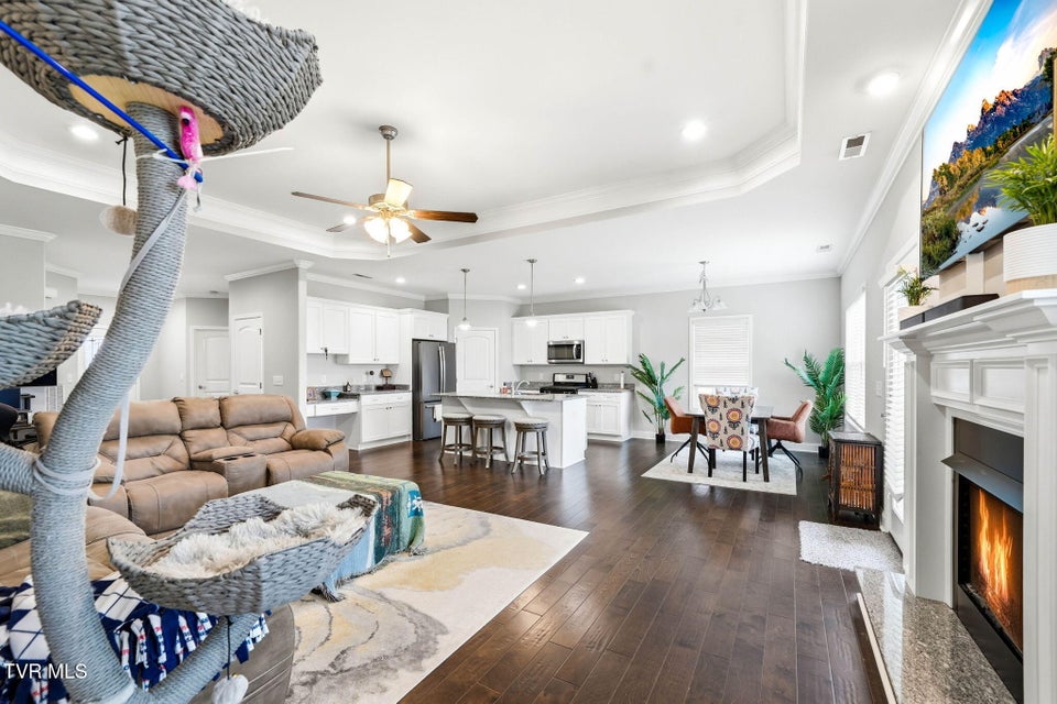 Photo #6: 1161 Osler Court