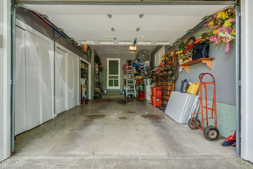 Photo #30: 702 Outer Drive