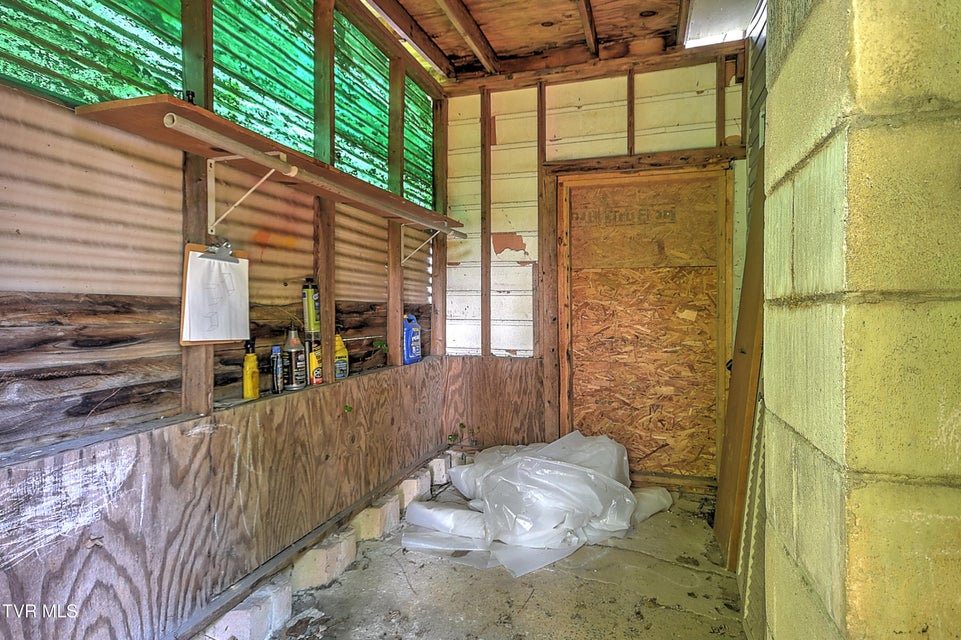 Photo #49: 713 Ash Street