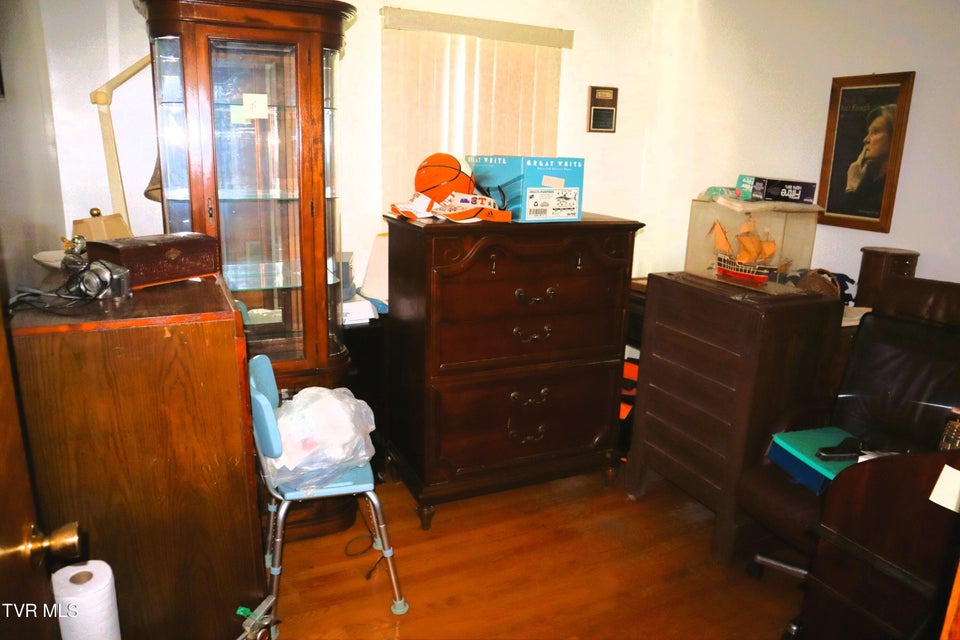 Photo #8: 160 Emerald Road