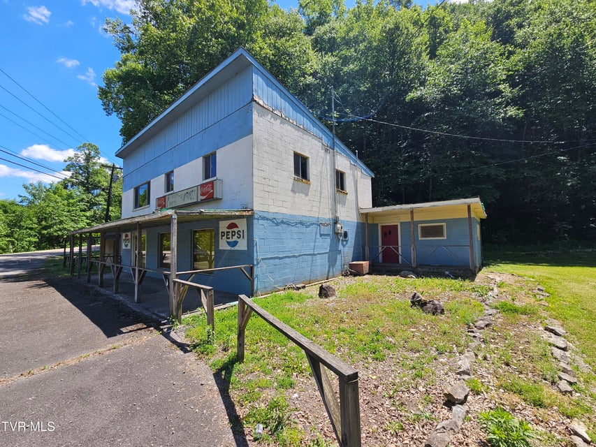 Photo #2: 1225 Dante Road