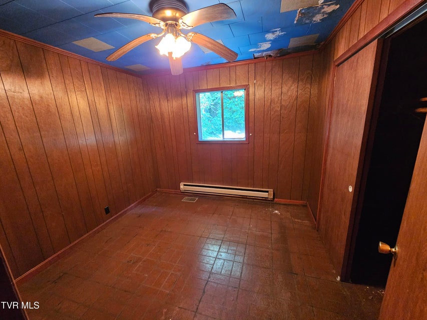 Photo #16: 1225 Dante Road