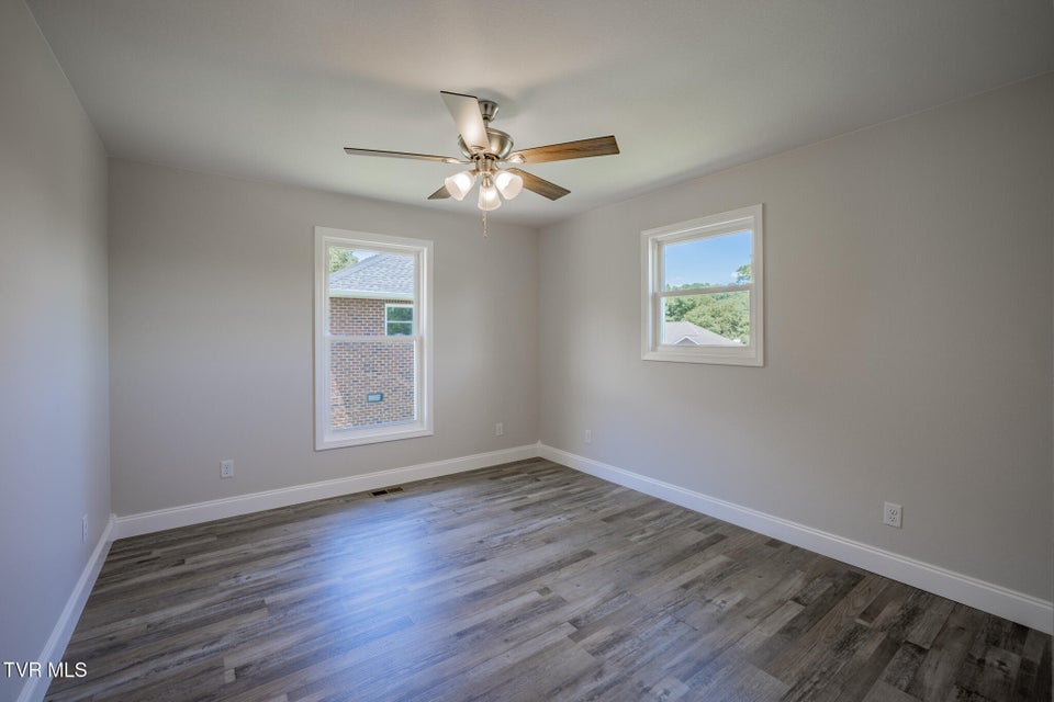 Photo #11: 209 Farmington Drive