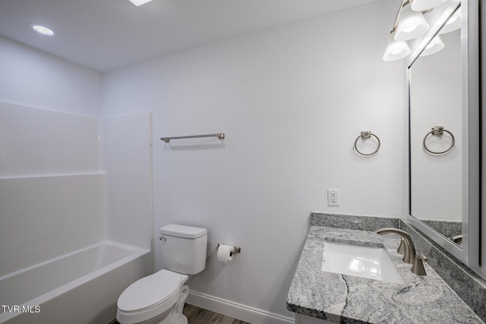 Photo #13: 209 Farmington Drive