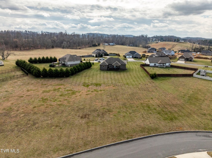 Photo #3: 636 Brady Way