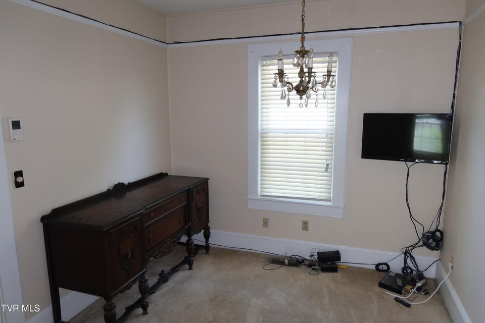 Photo #16: 554 Dale Street