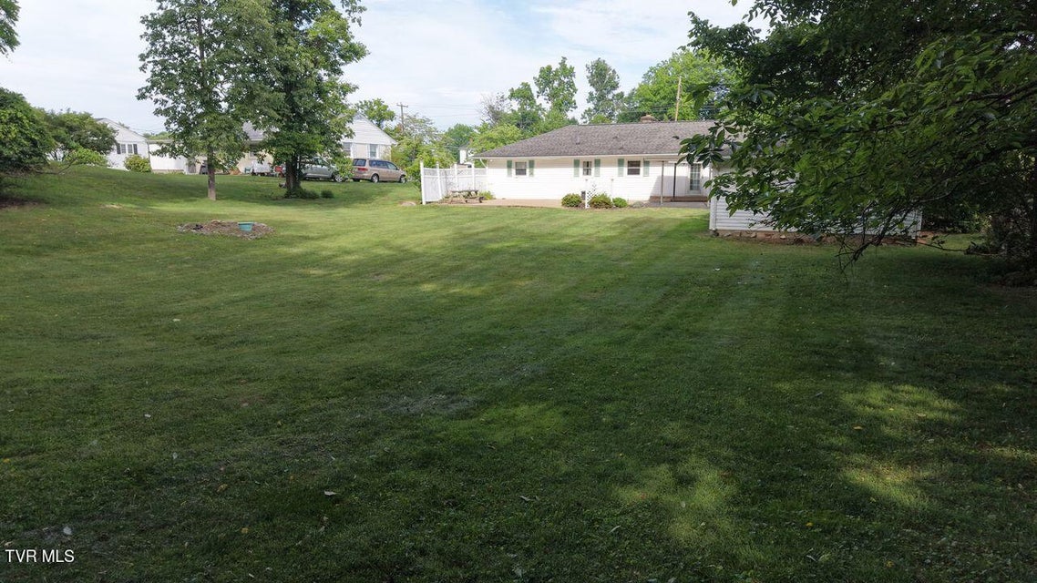 Photo #5: 1124 Indian Hills Drive