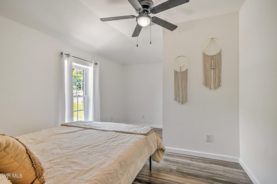 Photo #51: 1200 Windsor Avenue