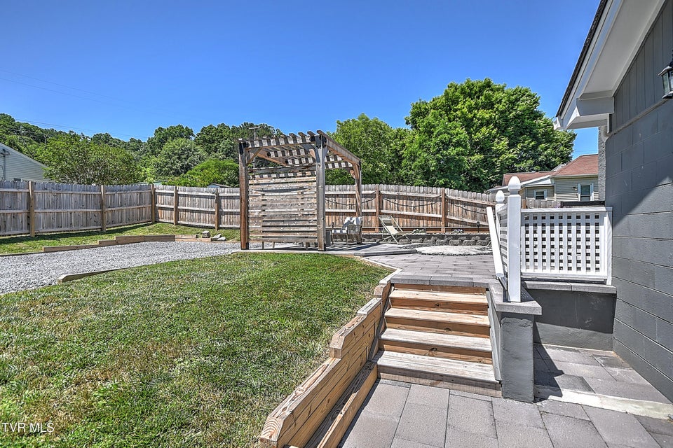 Photo #53: 1200 Windsor Avenue