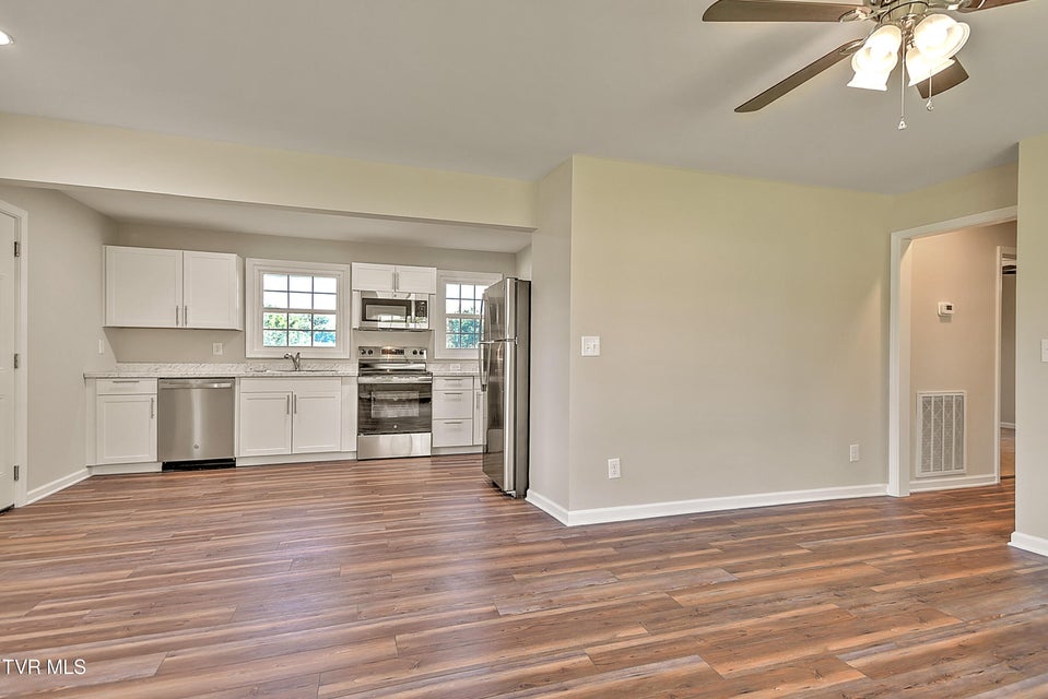 Photo #5: 1032 Wilcox Drive