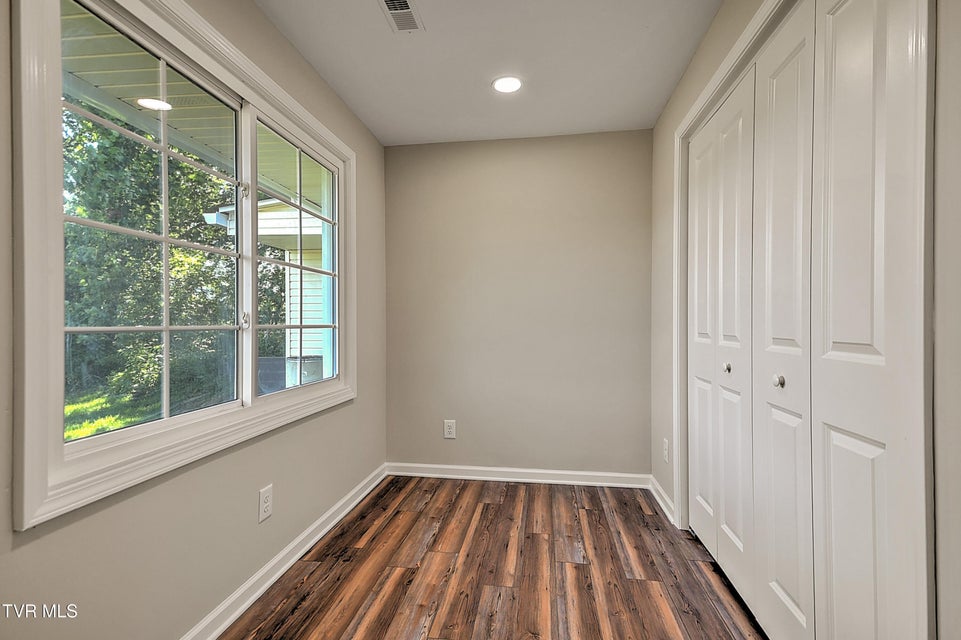 Photo #18: 1032 Wilcox Drive