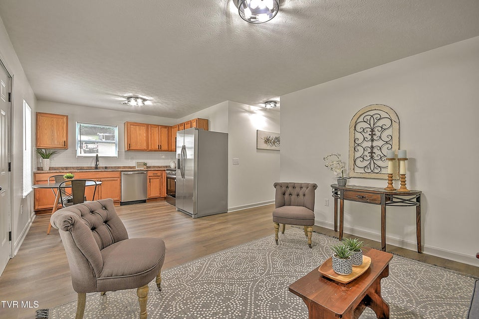 Photo #8: 2663 Anderson Street