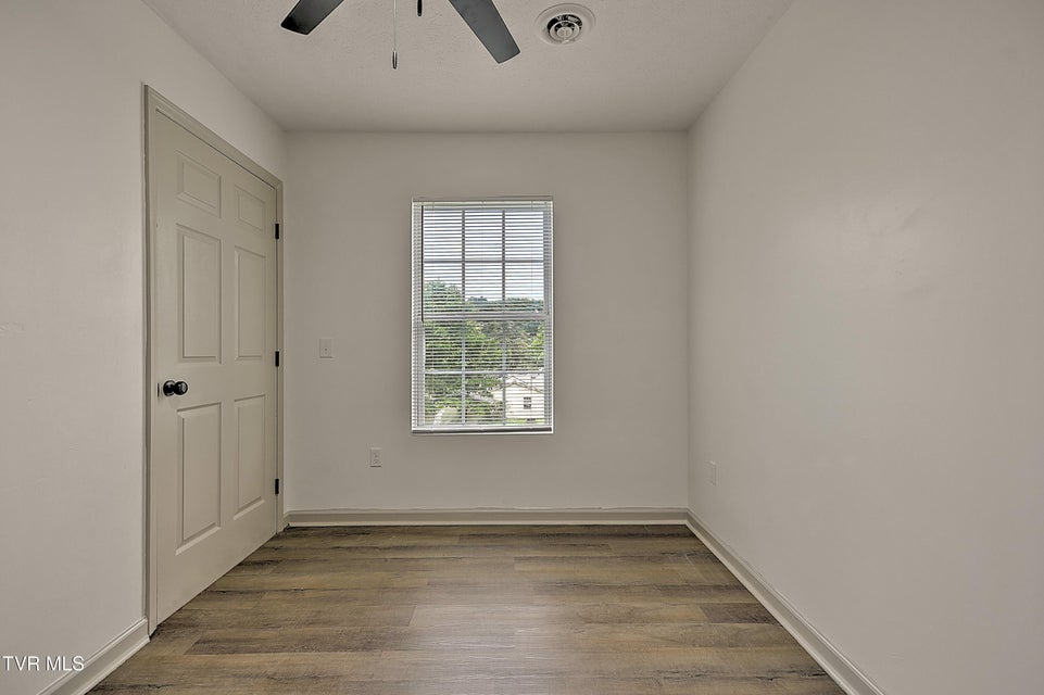 Photo #17: 2663 Anderson Street
