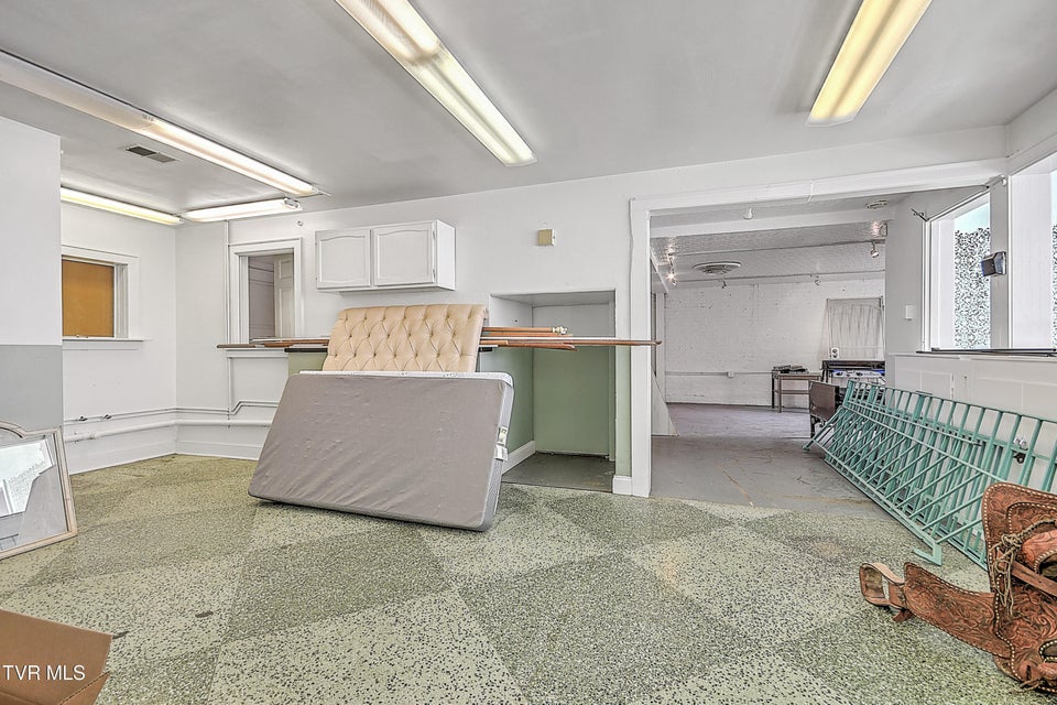 Photo #11: 320 Revere Street