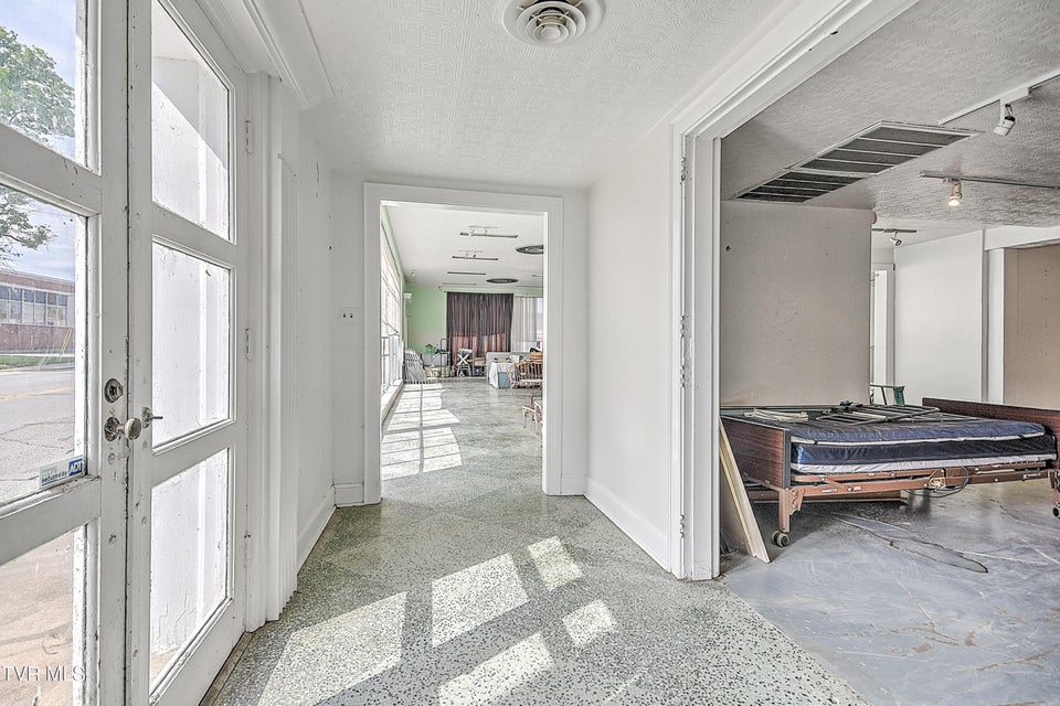 Photo #16: 320 Revere Street