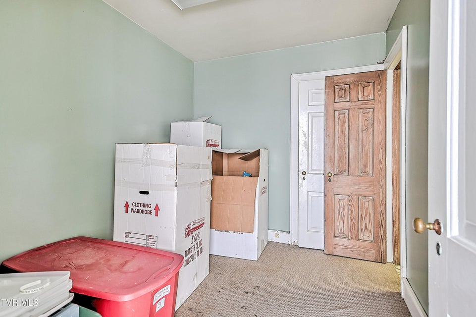 Photo #25: 320 Revere Street