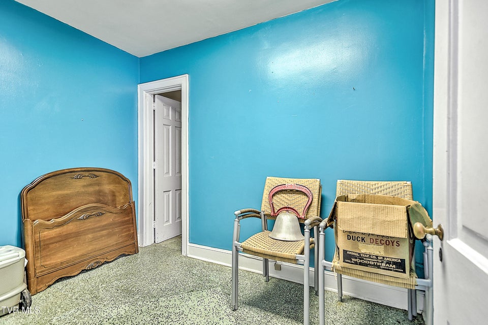 Photo #27: 320 Revere Street