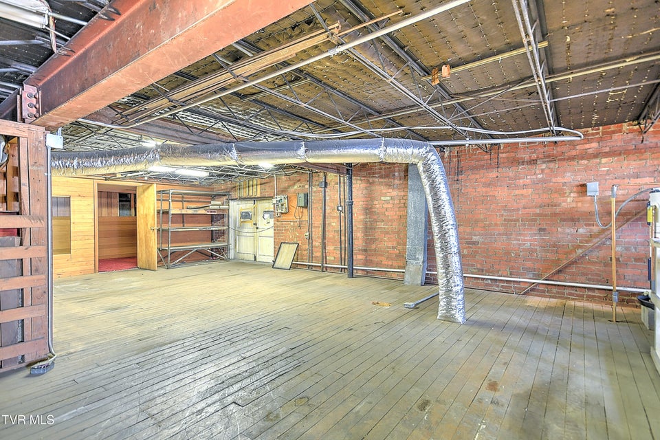 Photo #34: 320 Revere Street