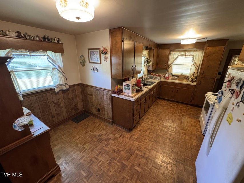Photo #9: 116 Cedar Street