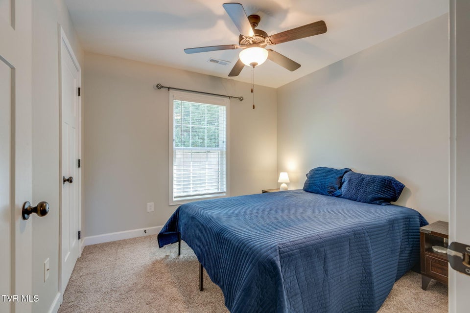 Photo #19: 262 Ridge Pointe Drive